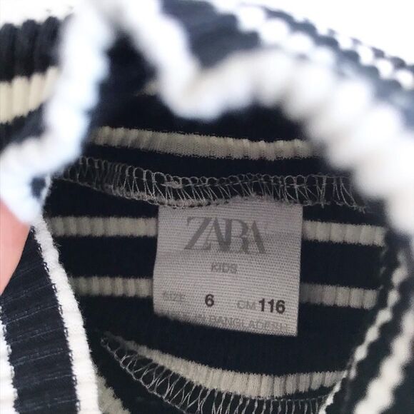Zara black/white  ribbed mock neck top EUC 6Y - Picture 3 of 4